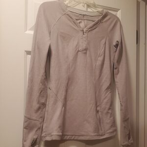 Lululemon 1/4 Zip Size 4 Light Gray